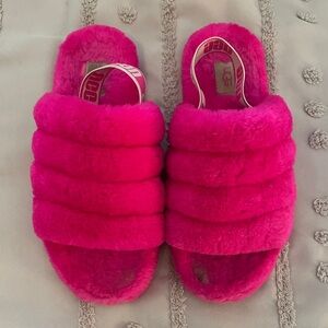 UGG Fuchsia Fluffy Slides